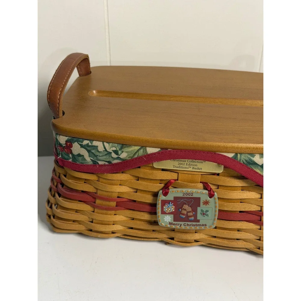 VTG Longaberger Christmas Traditions Basket Brown Holiday Decor 2002 Edition 11
